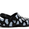 Awake NY x Classic Clog „Home Is Where The Heart Is – Schwarz“