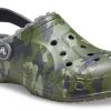 Crocs Baya Lined Clog Printing Fleece Lined Unisex Camouflage Hausschuhe 205975-97G Crocs Baya Lined Clog Printing Fleece Lined Unisex Camouflage Hausschuhe 205975-97G