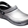 Crocs Bistro Graphic Clogs „Silber Schwarz“ 204044-041