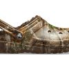 Crocs Classic Lined Realtree Edge Clog „Braun“ 205377-280