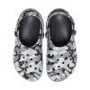 Crocs (GS) Off Court Printed Clogs „Grau Schwarz Weiß“ 209150-066