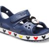 Crocs (PS) Lustige Mickey-Klettverschluss-Outdoor-Sandalen mit offener Zehenpartie und flachem Absatz, tiefblau, 206171-410 Crocs (PS) Lustige Mickey-Klettverschluss-Outdoor-Sandalen mit offener Zehenpartie und flachem Absatz, tiefblau, 206171-410