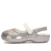 Crocs (PS) Outdoor Flache Ferse Glänzende Sport-Sandalen in Silber 206370-93R Crocs (PS) Outdoor Flache Ferse Glänzende Sport-Sandalen in Silber 206370-93R