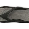 Crocs Soft Sole Cozy Flip-Flops Unisex Schwarz Grau 10024-05M