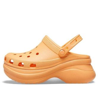 Crocs (WMNS) Classic Clog Retro Crocs Dicke Sohle Orange Kleine Walsandalen 206302-801 Crocs (WMNS) Classic Clog Retro Crocs Dicke Sohle Orange Kleine Walsandalen 206302-801