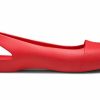 Crocs (WMNS) Flache rote Sandalen 202811-8C1 Crocs (WMNS) Flache rote Sandalen 202811-8C1