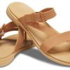 Crocs (WMNS) Lässige Hausschuhe in Goldfarbe 206108-277