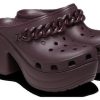 Crocs (WMNS) Siren Chain Clog „Dunkle Kirsche“ 209018-6WD