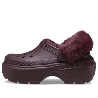 Crocs (WMNS) Stomp Lined Clogs „Dunkle Kirsche“ 208546-6WD