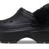 Crocs (WMNS) Stomp Lined Clogs „Schwarz“ 208546-001