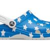 Crocs (WMNS) USA Musterdruck Leichte, gemütliche Sandalen Blau Rot 205974-94S Crocs (WMNS) USA Musterdruck Leichte, gemütliche Sandalen Blau Rot 205974-94S