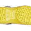 Crocs (WMNS) X Smiley Classic Clog Sandalen mit dicker Sohle und lächelndem Gesicht und Wolken, Gelb/Schwarz, 207233-90H Crocs (WMNS) X Smiley Classic Clog Sandalen mit dicker Sohle und lächelndem Gesicht und Wolken, Gelb/Schwarz, 207233-90H