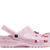 Mean Girls x Klassischer Clog „Mittwochs tragen wir Pink“ Mean Girls x Klassischer Clog „Mittwochs tragen wir Pink“