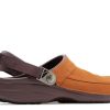 Museum der Ruhe und des Friedens x Classic Clog RO „Mokka“ Museum der Ruhe und des Friedens x Classic Clog RO „Mokka“