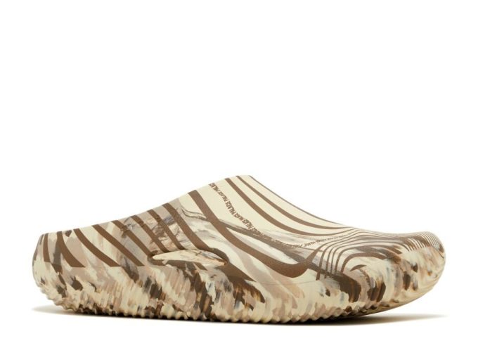 Palace x Mellow Slide „Bone“ Palace x Mellow Slide „Bone“