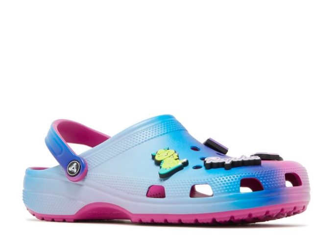 Palace x Rapha x Classic Clog „Education First“ Palace x Rapha x Classic Clog „Education First“