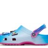 Palace x Rapha x Classic Clog „Education First“ Palace x Rapha x Classic Clog „Education First“