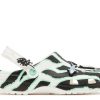 Ron English x Klassischer Clog „Animal Stripes“