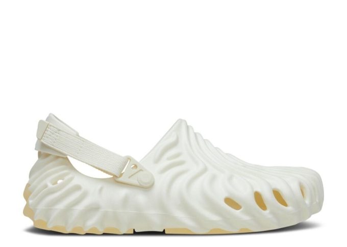 Salehe Bembury x Pollex Clog „Borealis“ ComplexCon Exclusive