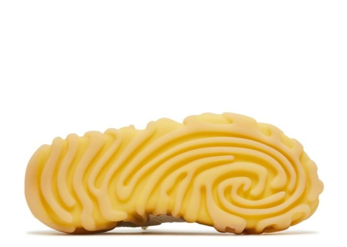 Salehe Bembury x Pollex Juniper „Tahini“