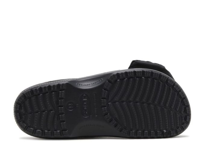 Satisfy x Classic Clog „Schwarz“