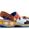 Toy Story x Klassischer Clog für Kleinkinder „Woody“